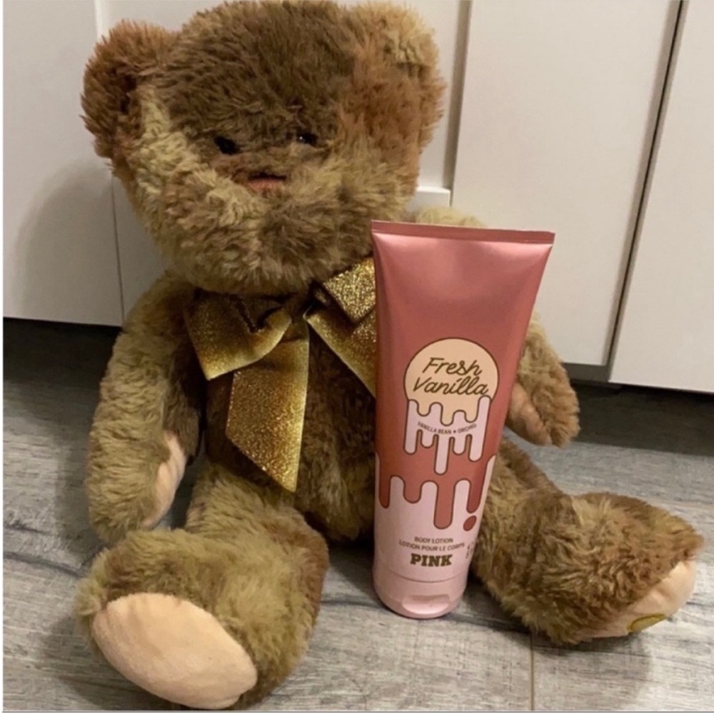 Victoria’s Secret Lotion - Picture 1 of 3